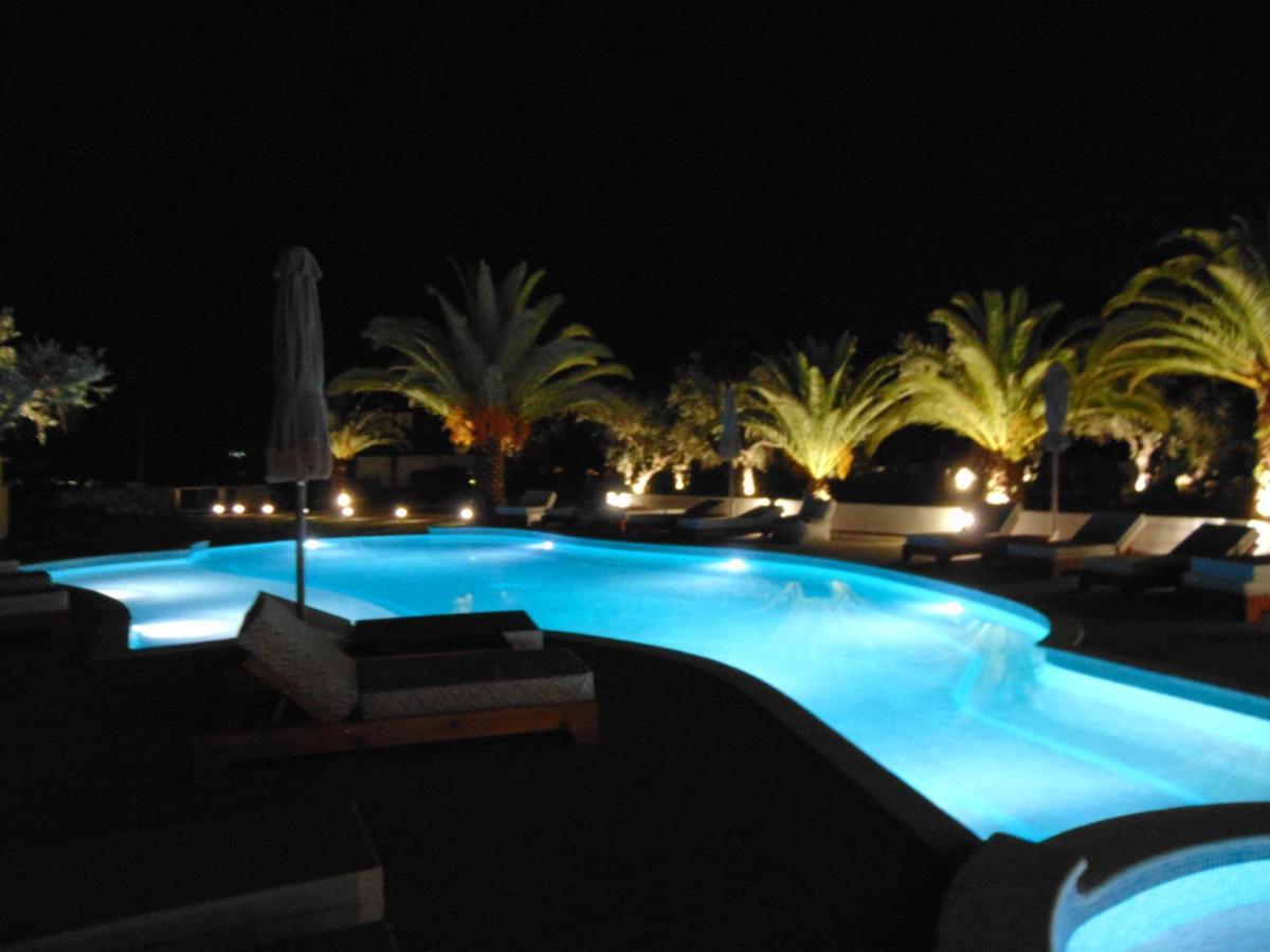Domus Hospitality Aparthotel Vourvourou Buitenkant foto